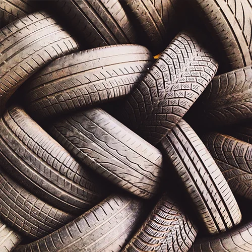 Transforming waste tyres into oil and black carbon